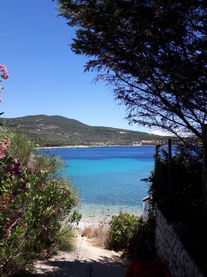 Vkastri Aparthotel Vasiliki  Exterior photo