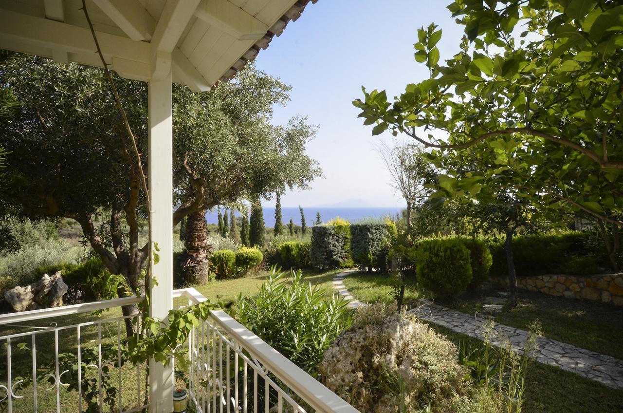 Vkastri Aparthotel Vasiliki  Exterior photo